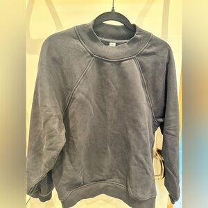 ALO Yoga Charcoal Crewneck Sweatshirt